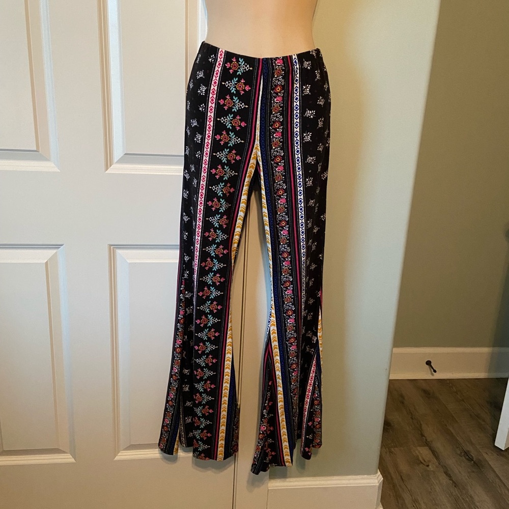Comfy patterned pants